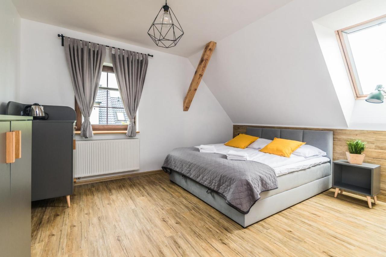 Hupkas Apartementy I Pokoje Jantar Ngoại thất bức ảnh