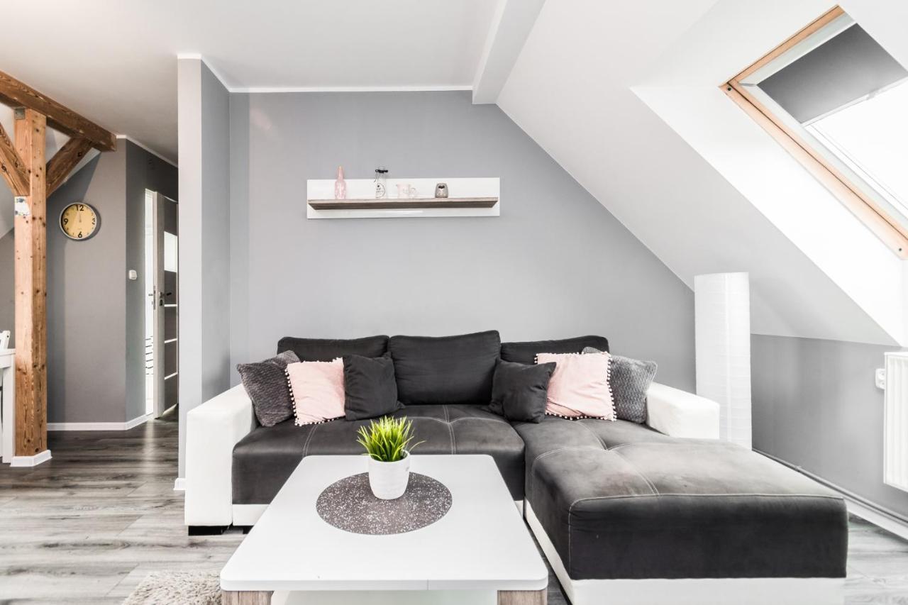 Hupkas Apartementy I Pokoje Jantar Ngoại thất bức ảnh