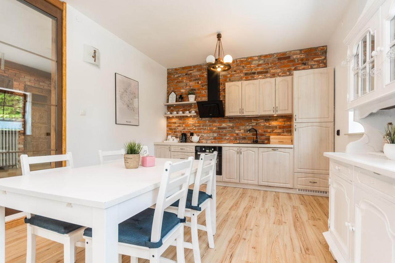 Hupkas Apartementy I Pokoje Jantar Ngoại thất bức ảnh